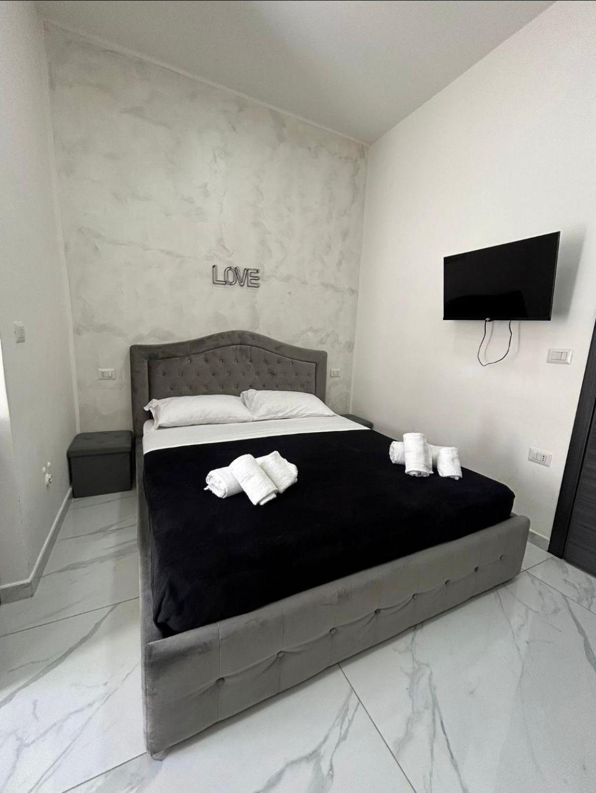 Apartmán Terrazza Luxury Valentino Neapol Exteriér fotografie